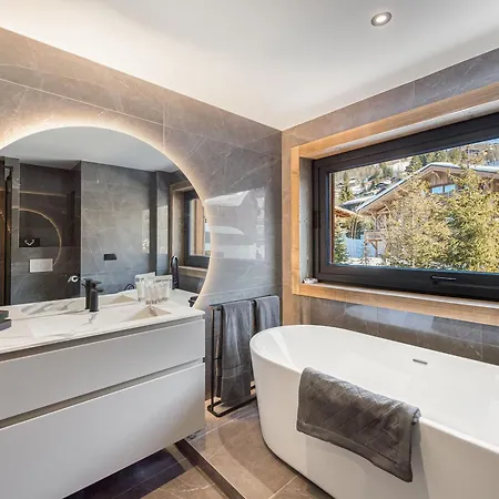 Au Centre Avec Sauna Et Balcon A - Fr-1-569-114